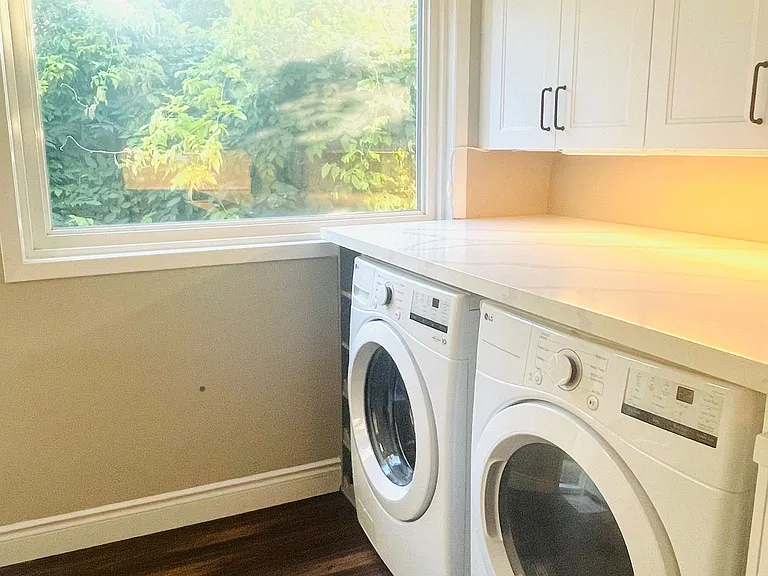 Washer & Dryer