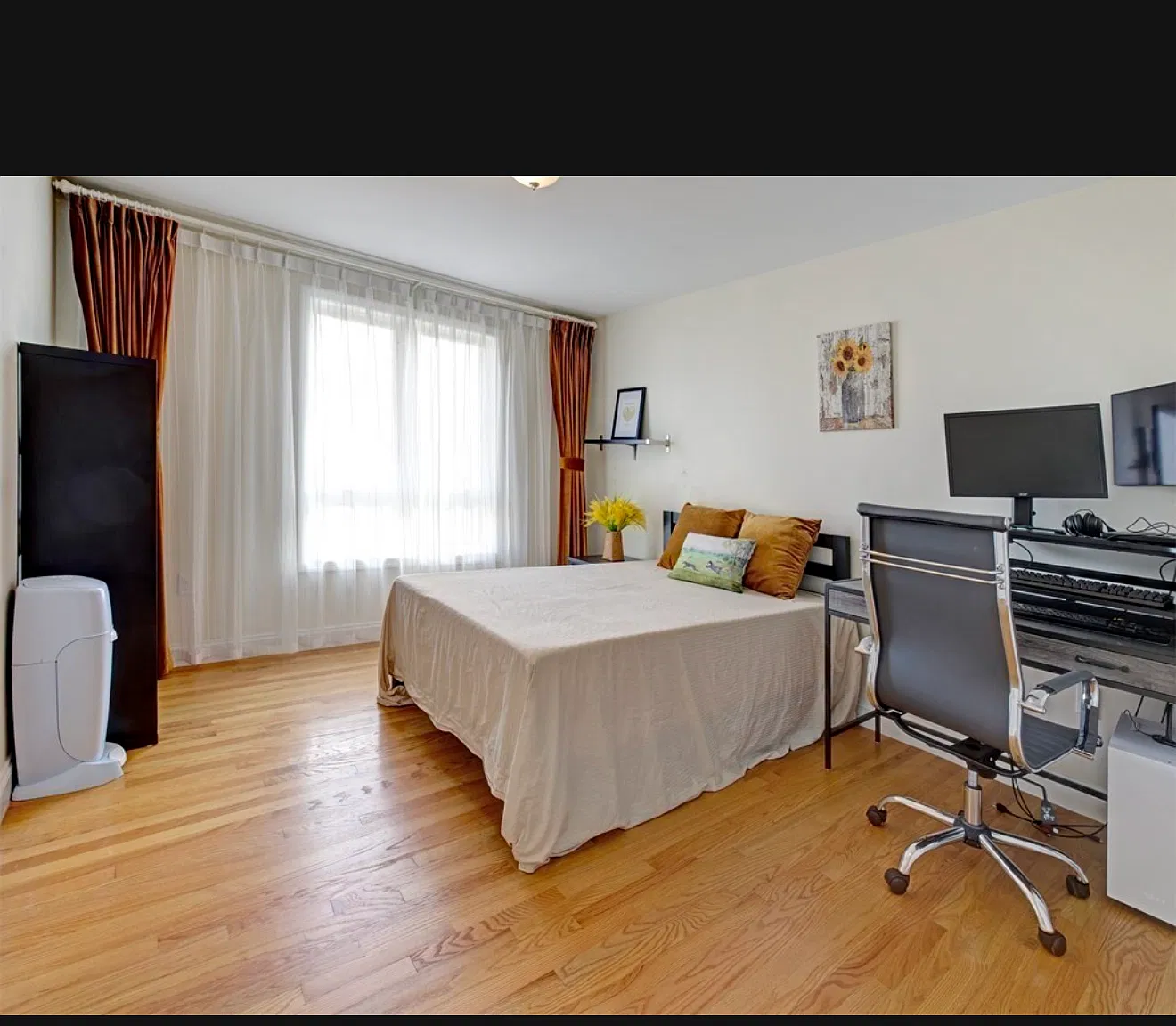 2 bed, 1.5 bath, 1102 sqft, $3,450 — Photo 4