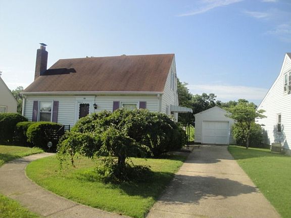 2nd image of 1155 Bishop Ave