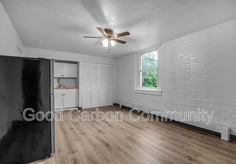 2641 Spring St #15 — Photo 7
