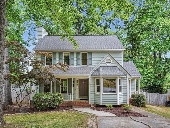 204 Oscar Ln, Cary, NC 27513