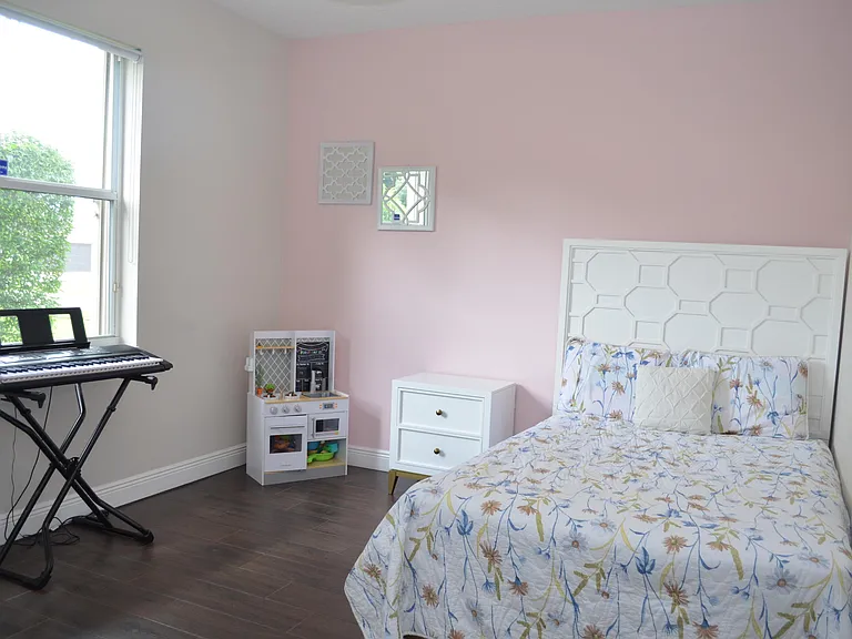 9242 Olmstead Dr — Photo 24