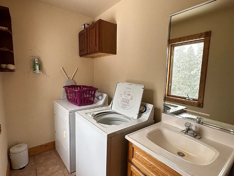 21655 Chicago Creek Rd — Photo 13