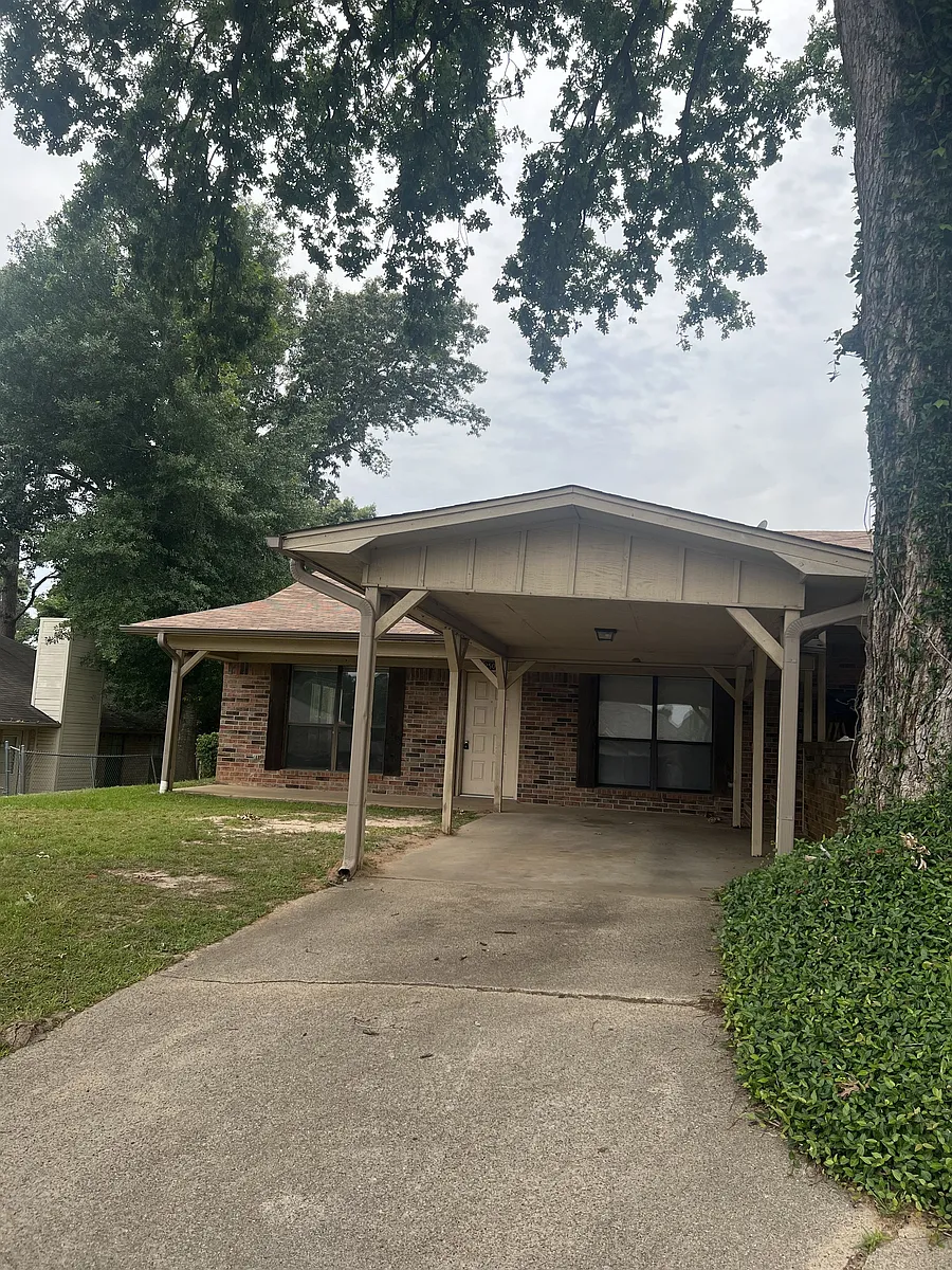 Building Photo - 2503 Westminster Dr #2503