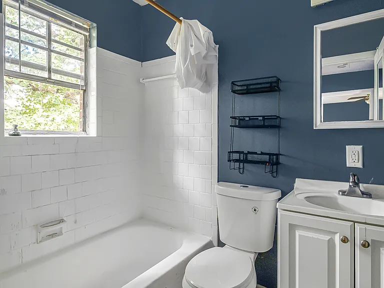 2411 Lawrenceville Hwy — Photo 12