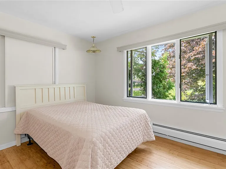137 Honness Ln — Photo 22