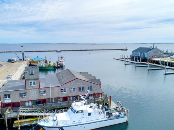 16 MacMillan Pier, Provincetown, MA 02657
