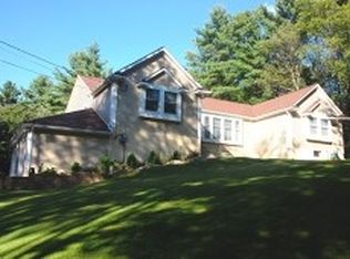 10 Myrtle Dr, Montague, NJ 07827