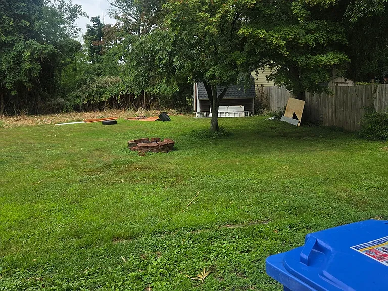 73 Rose Ln — Photo 15