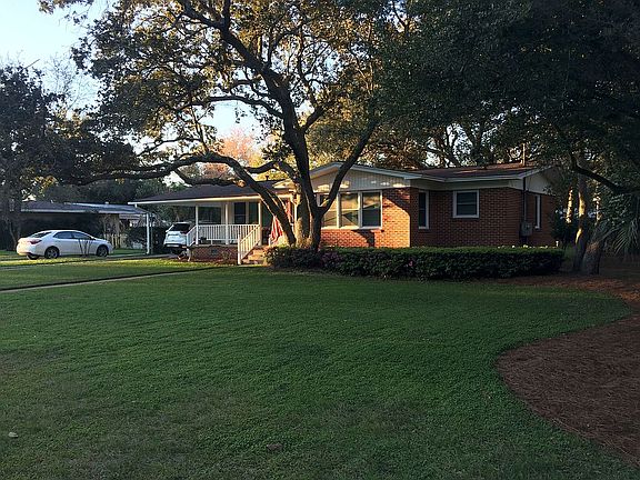 2nd image of 103 San Carlos Ave