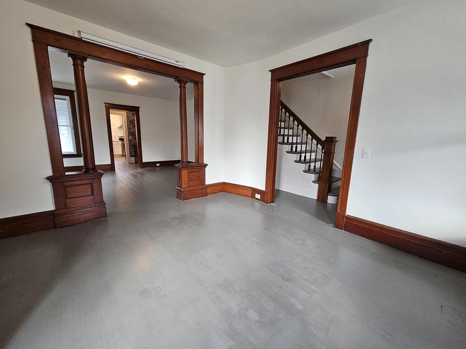 4 bed, 1.5 bath, 1805 sqft, $3,000 — Photo 3