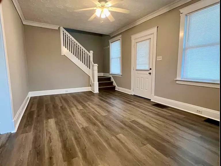 754 Arlington Ave — Photo 5