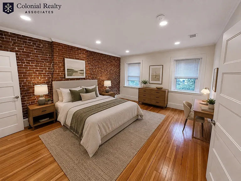 1616 Beacon St #4 — Photo 5