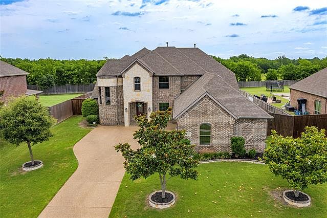 1st image of 1140 Warbler Dr