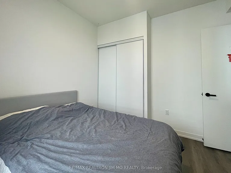 28 Interchange Way #4016 — Photo 11