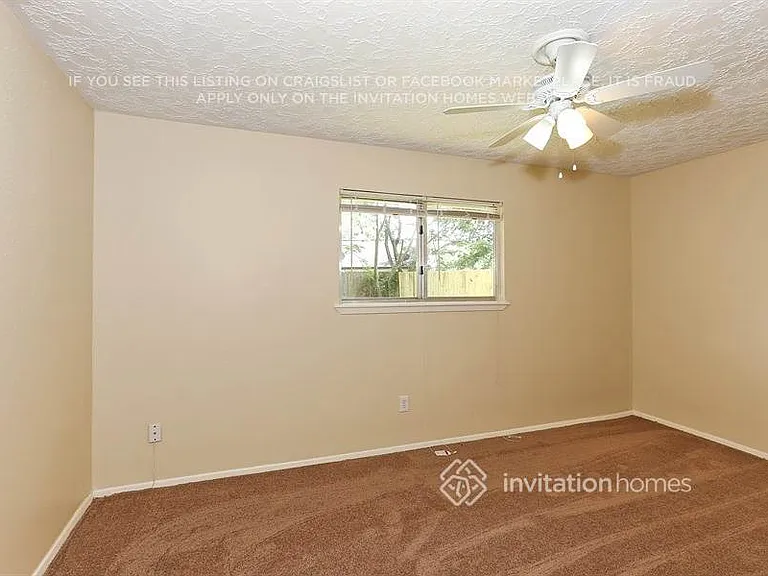 5826 Walnutgate Dr — Photo 13