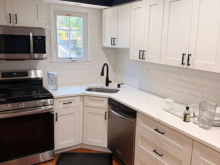 58 Dunnell Rd — Photo 2