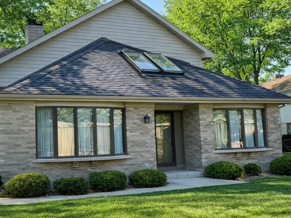 222 Shea Dr, Flossmoor, IL 60422