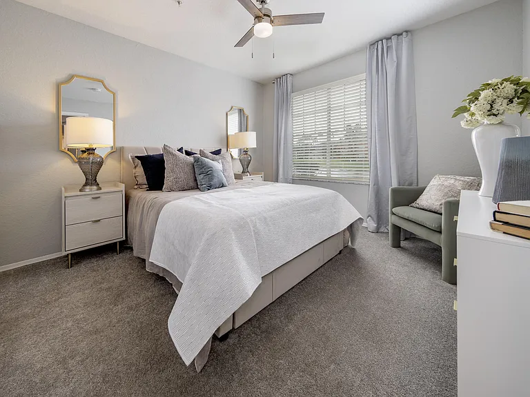 Element Luxury Apartments — Photo 6