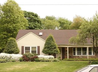 15 Spring St, Somerset, NJ 08873