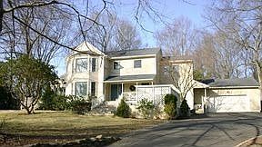 2nd image of 237 Porters Hill Rd