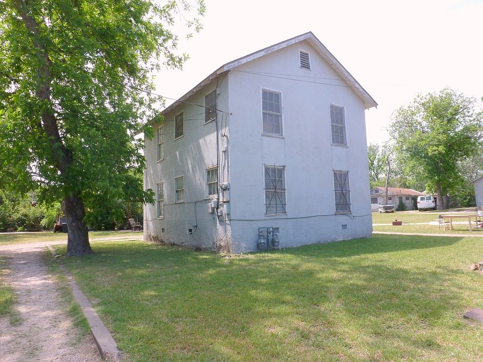 Building Photo 3