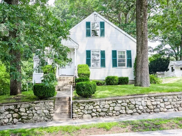 235 Brookline St, Needham, MA 02492