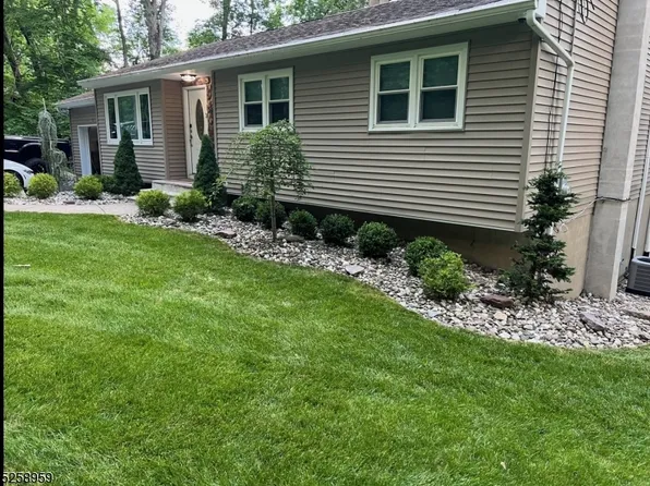 76 Dover Milton Rd, Jefferson Twp., NJ 07438