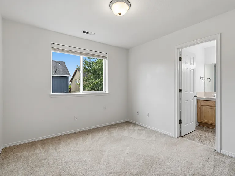 4236 Azalea Ave SE — Photo 12