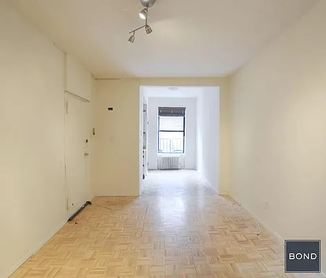 Rented by Bond New York | media 21