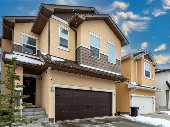 60 W Covecreek Mews NE, Calgary, AB T3K 0V8