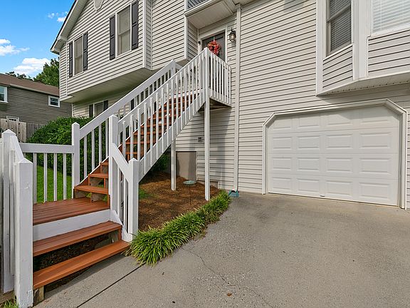 4th image of 32 Bramblewood Trl SW