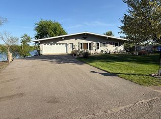 16413 Knaus Lake Cir, Cold Spring, MN 56320