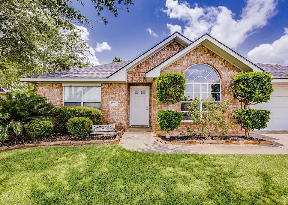 1st image of 3702 Melvin Ct