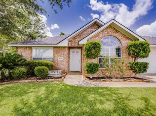 3702 Melvin Ct, Needville, TX 77461