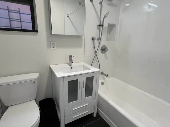 504 West 135th Street 1B image 17 of 18