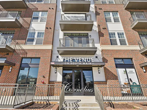 The Venue on South Main