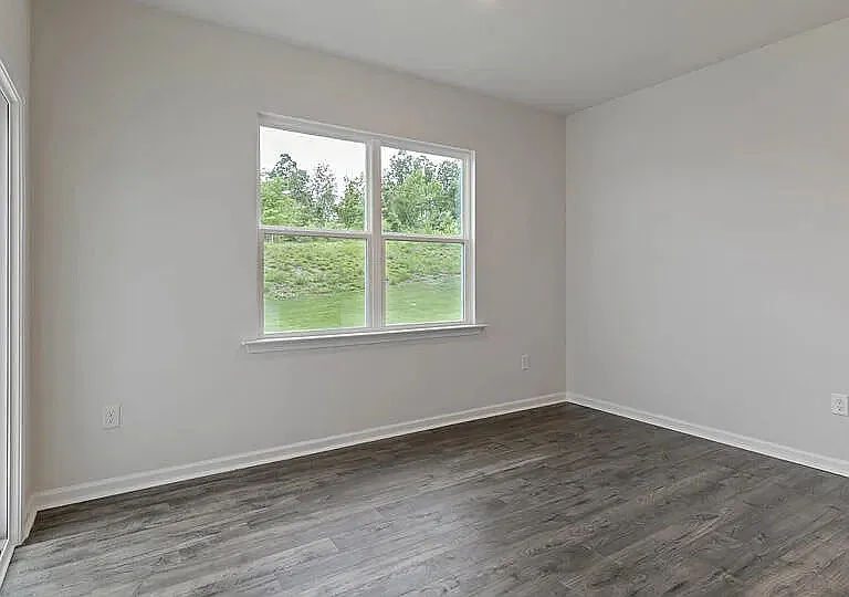 228 Chapel St — Photo 12