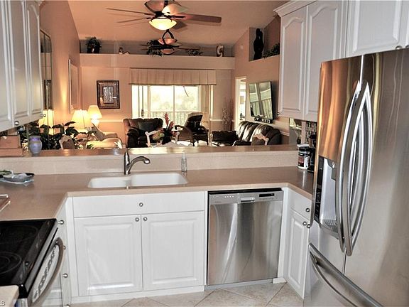 3rd image of 14310 Hickory Links Ct APT 1725