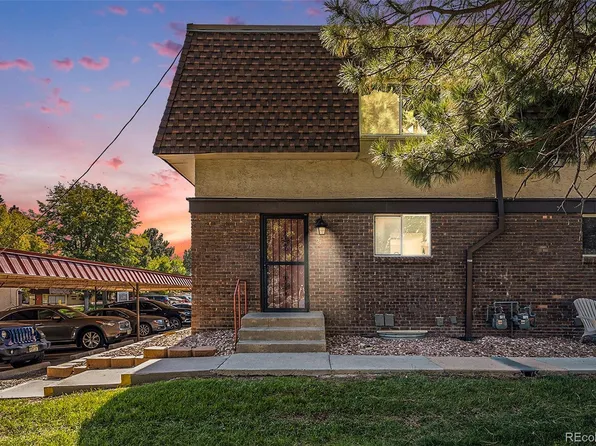 7755 E Quincy Avenue #T24, Denver, CO 80237