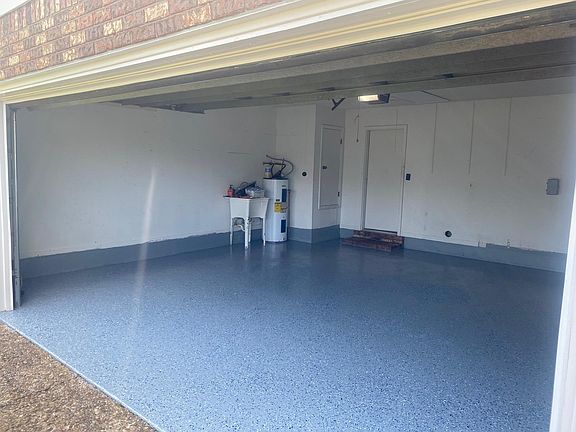 3rd image of 7021 Lake Joanne Dr