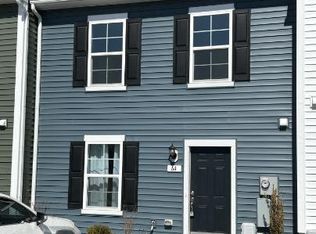 64 Balsam Ct, Bunker Hill, WV 25413