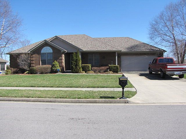1st image of 320 Bocote Dr
