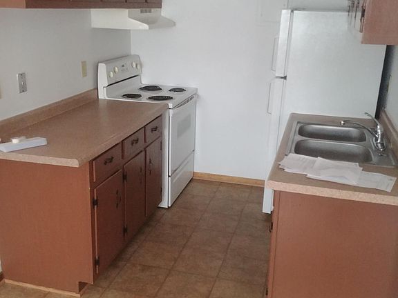 4th image of 3457 Minnehaha Ave APT 5
