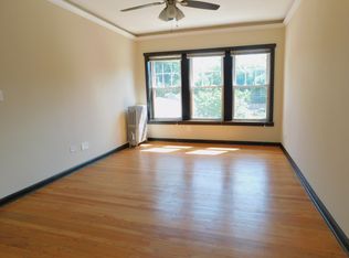824 Wesley Ave #2, Evanston, IL 60202