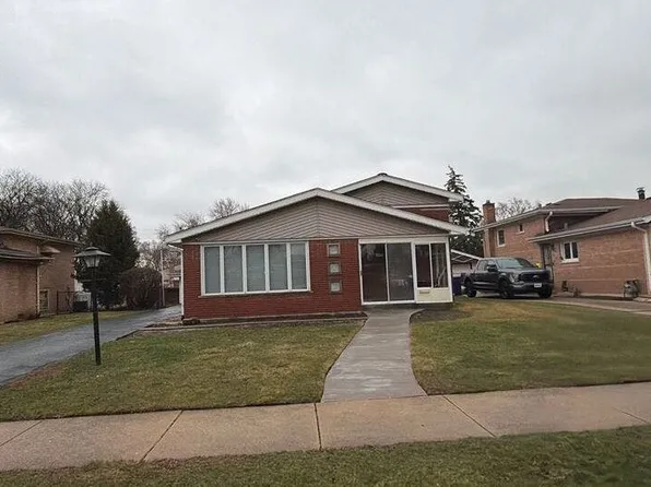 5369 Alexander Pl, Oak Lawn, IL 60453