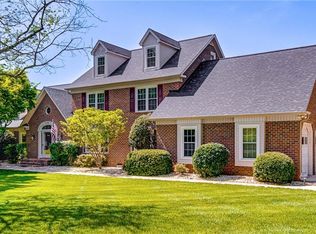 4114 Williams Dairy Rd, Greensboro, NC 27406