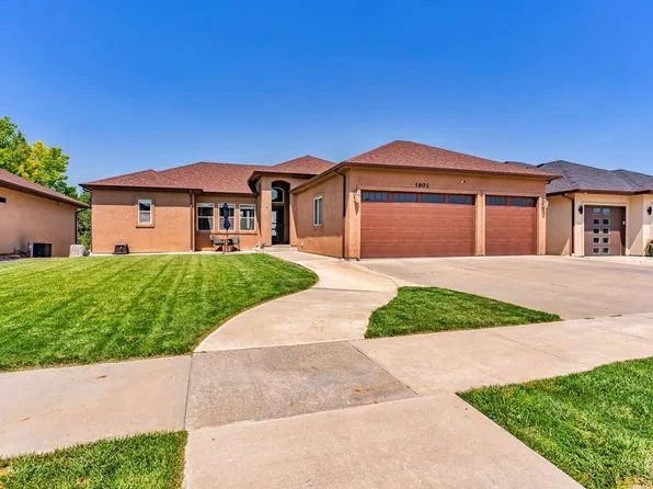 1601 Savannah Dr, Pueblo, CO 81005