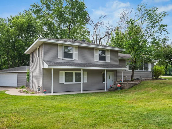 10500 Vessey Rd, Bloomington, MN 55437