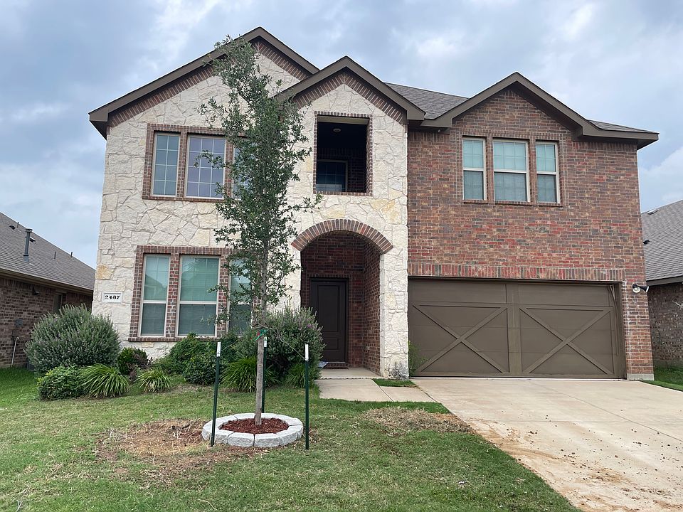 1st image of 2347 Evening Stone Dr #2347